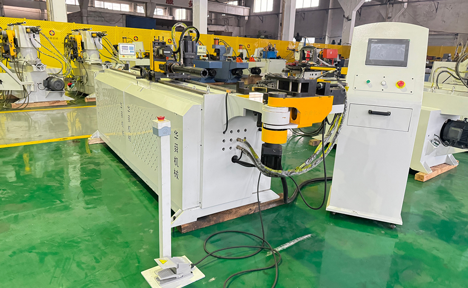 SS Serisi Tam Otomatik CNC Boru Bükme Makinası SS Serisi Tam Otomatik CNC Boru Bükme Makinası