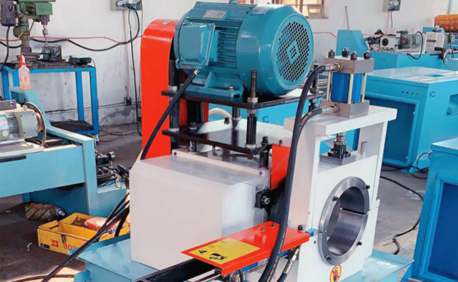 EF PV2 Serisi Metal Borular için Tek Kafa Boru Pah Kırma Makinesi EF PV2 Serisi Metal Borular için Tek Kafa Boru Pah Kırma Makinesi