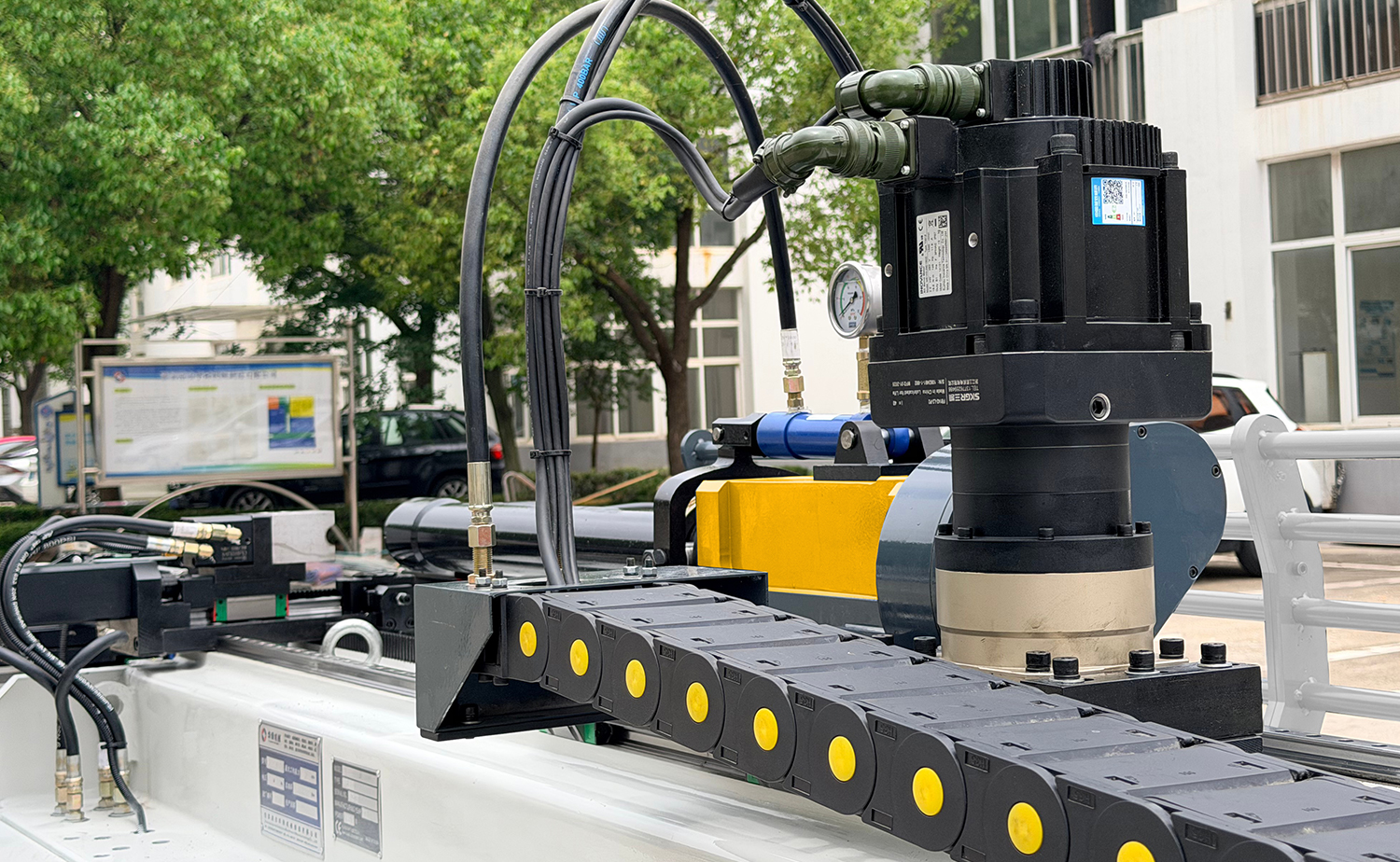 CNC Sol ve Sağ Boru Bükme Makinası CNC Sol ve Sağ Boru Bükme Makinası